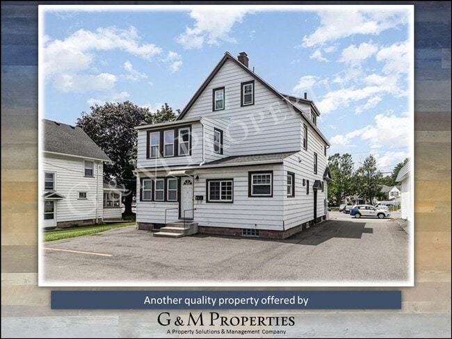 Photo - 1570 Mt Hope Ave Unit Apt. #1