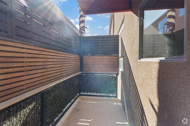 Building Photo - 2007 Yaupon Ave Rental