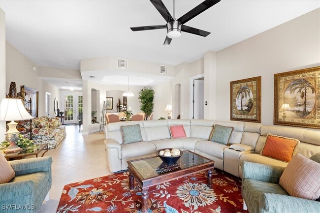 Building Photo - 8051 Players Cove Dr Unit 102