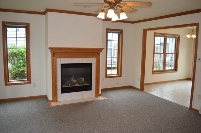 Photo - 7001 East Pass