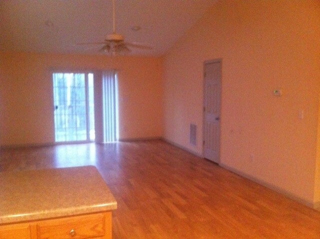 Photo - 16017b S Radio Station Rd