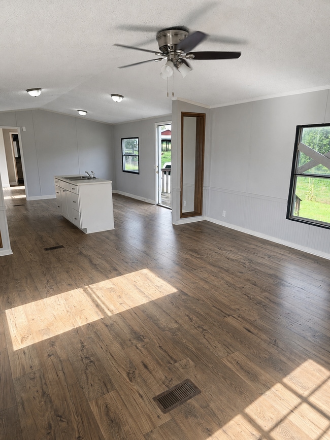 Photo - 1433 Hickory Valley Rd