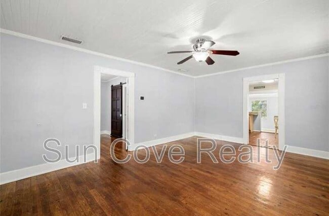 Photo - 1803 Douglas Ave