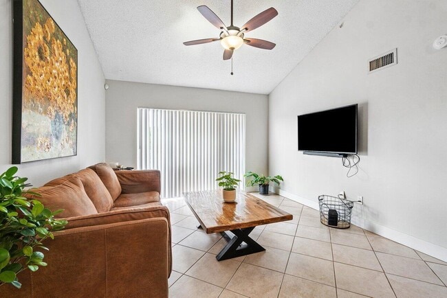 Photo - 2620 S University Dr Unit 309