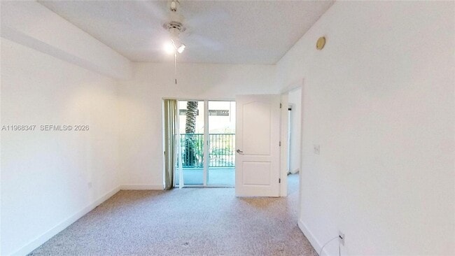 Photo - 6001 SW 70th St Unidad 217