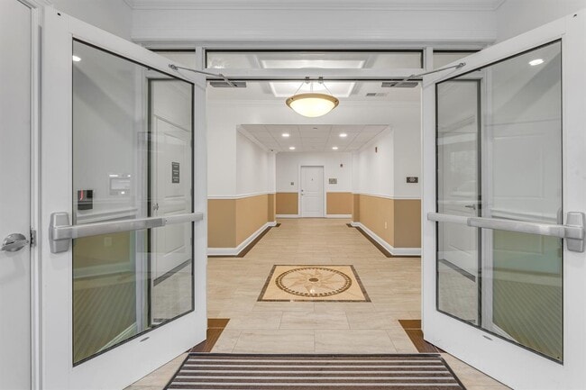 Photo - 600 K Johnson Blvd N Unit Apt 305