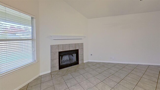 Photo - 903 Lantana Dr