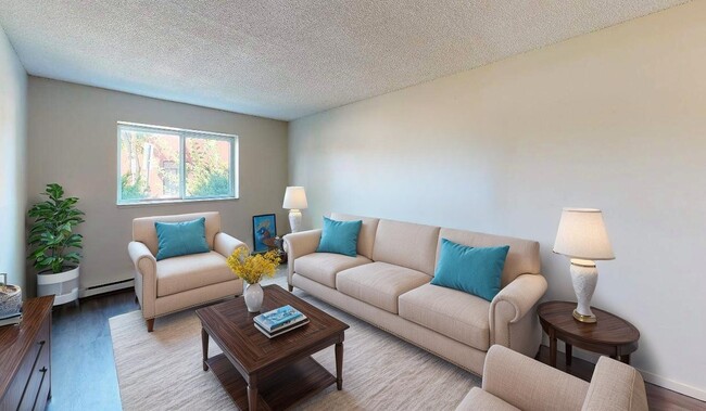 Building Photo - Tecumseh Court Apartments