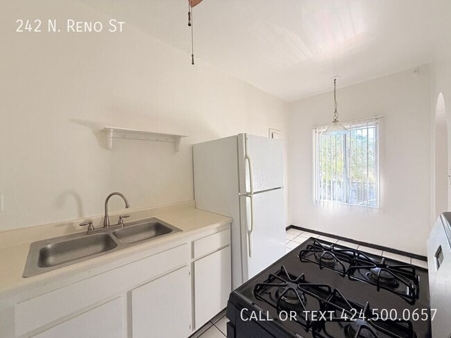 Photo - 242 N Reno St