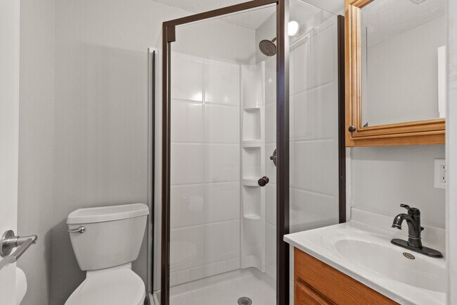 Photo - 745 Margaret St Unit 3