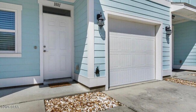 Photo - 1881 Pointe Dr