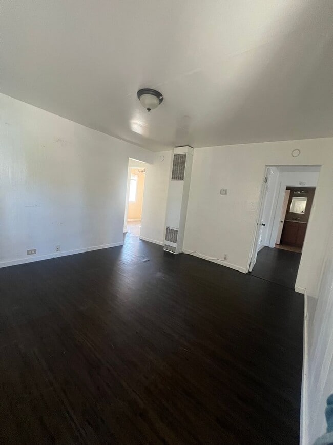 Photo - 2 Bedroom, 1 Bathroom Home