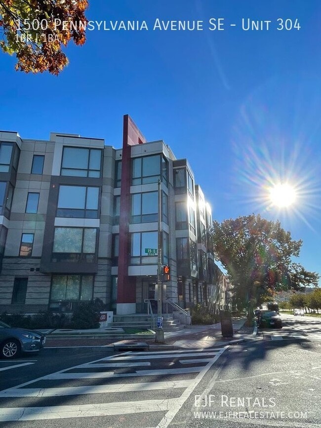 Building Photo - 1500 Pennsylvania Ave. SE Unit 304