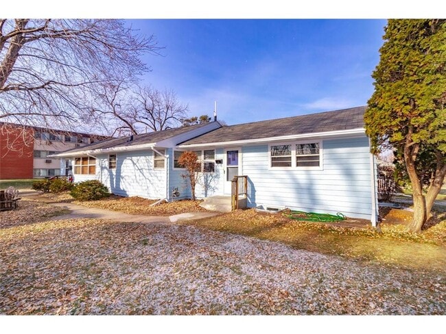 Building Photo - 2700 W 66th St