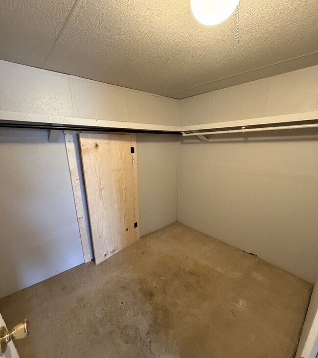 Photo - 3 Bedroom, 2 Bath In Stonewall