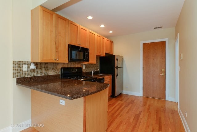 Photo - 3765 N Racine Ave Unit D