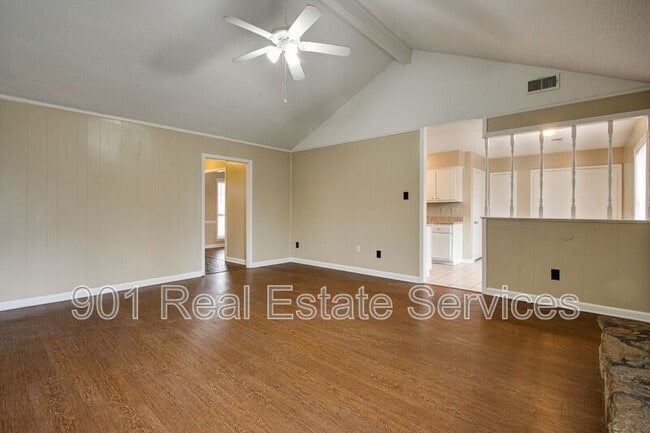 Photo - 5635 Crievewood Dr