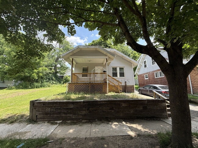 Building Photo - 283 Sobul Ave