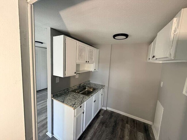 Photo - 13420 Euclid Ave Unidad 13444- 213