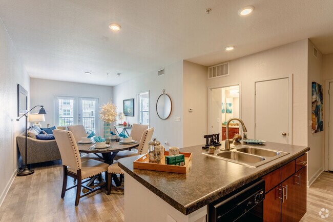 1BR, 1BA - Matisse - Lincoln Place