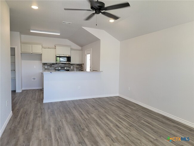 Photo - 122 Wind Ridge Dr