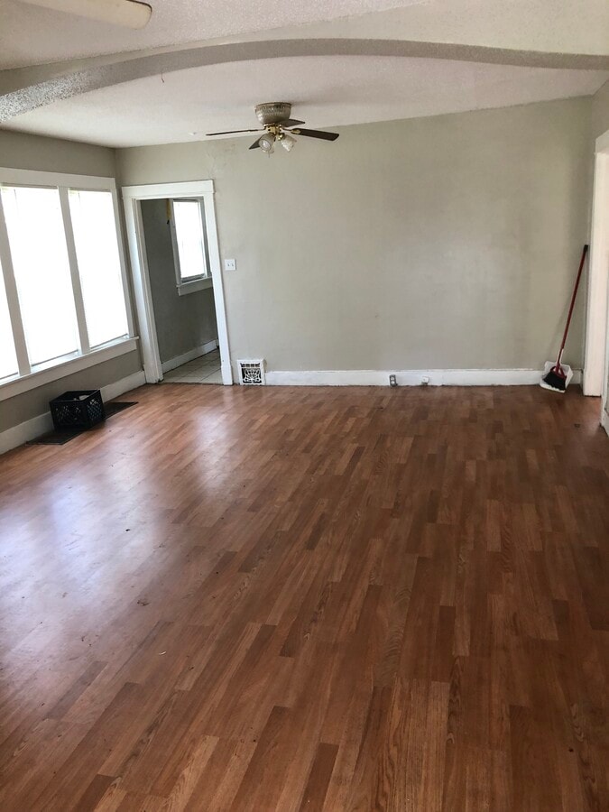 Photo - 714 N 25th St