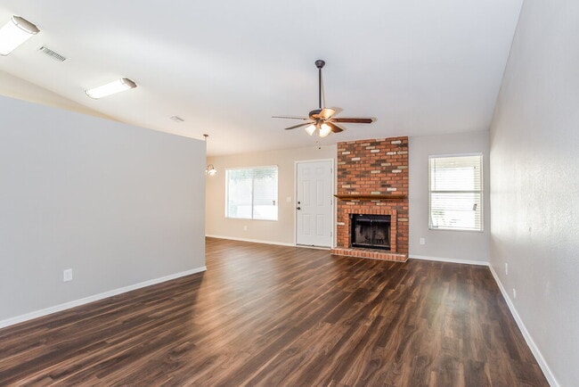 Photo - 19926 N 69th Ave