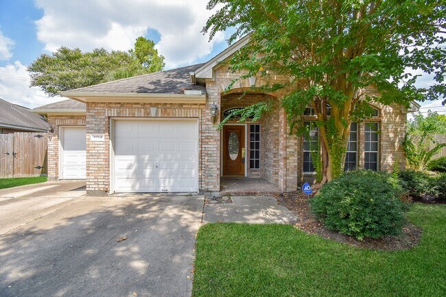 Photo - 1714 Wellington Way