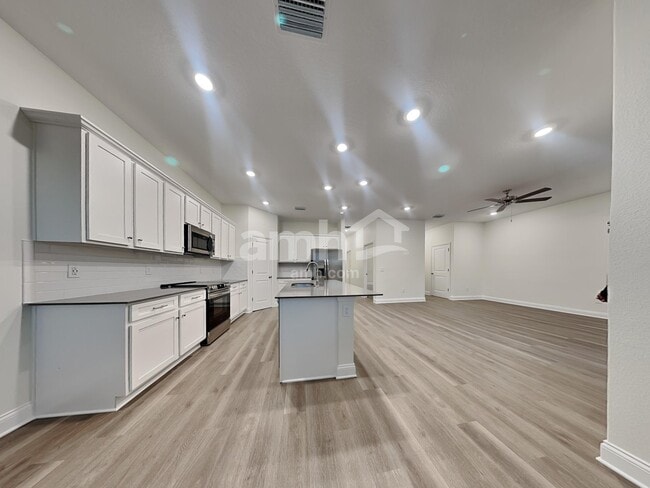 Photo - 1043 Grafton Ridge Dr