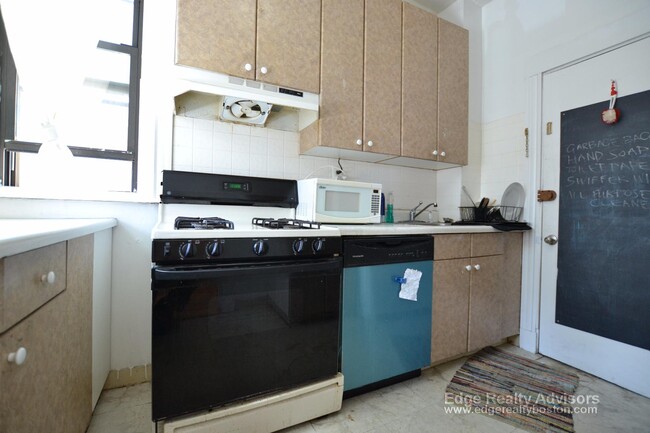 Photo - 30 Glenville Ave Unidad 2 Rental