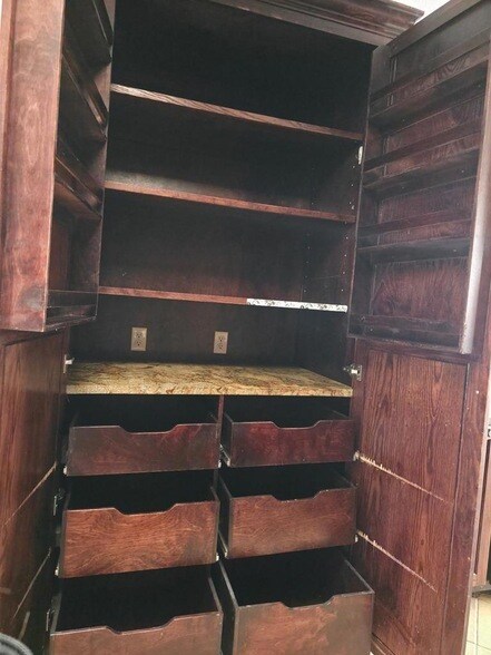 Photo - 403 Crenshaw Dr