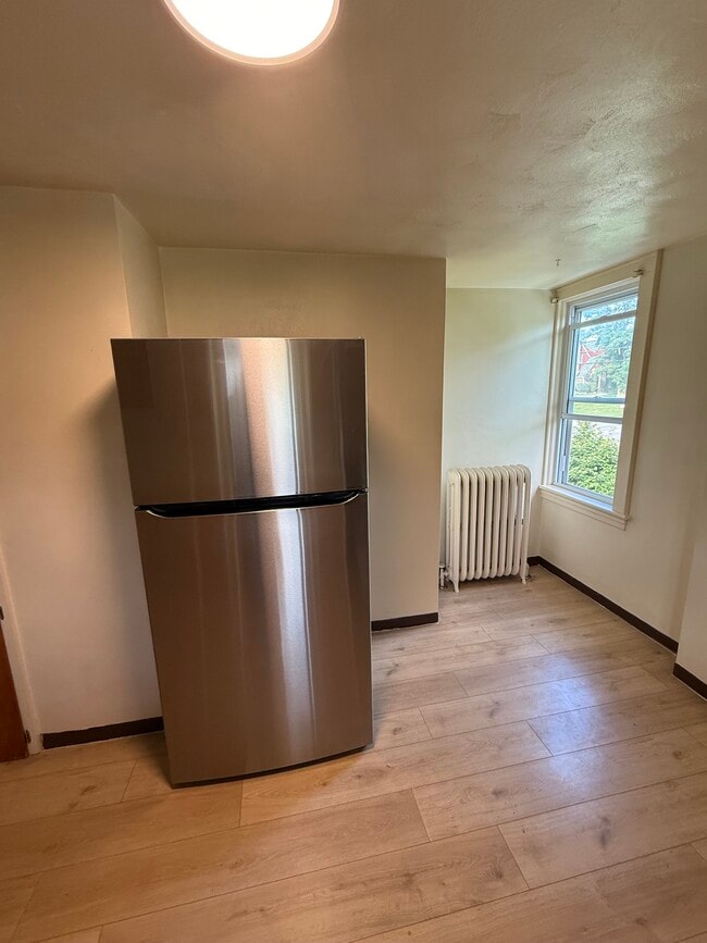 2718 Bedford St Unit 2718 1/2