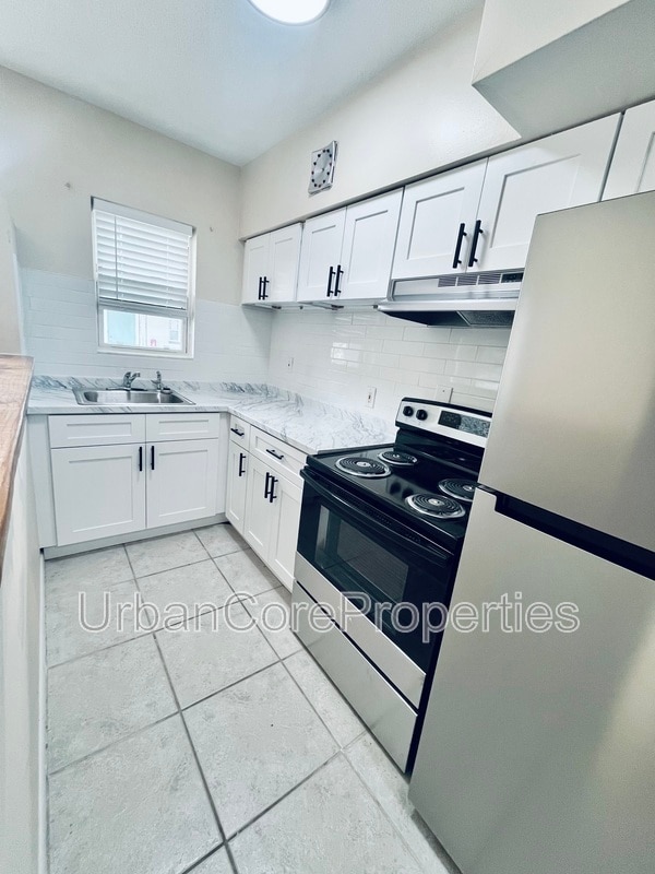 Photo - 115 7th Ave N Unidad #8