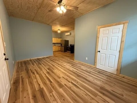 Photo - 1588 Joe Scott Rd