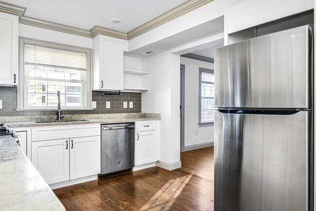 Photo - 2593 Washington St Unit 2591