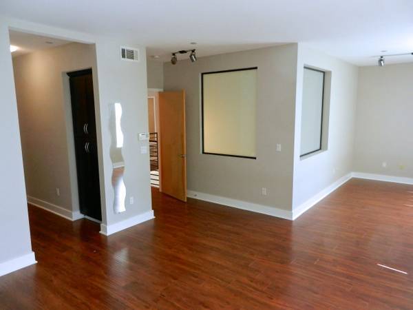 Photo - 395 E 4th St Unit 49