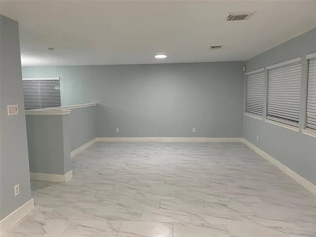 Photo - 6310 Hall Pond Ct