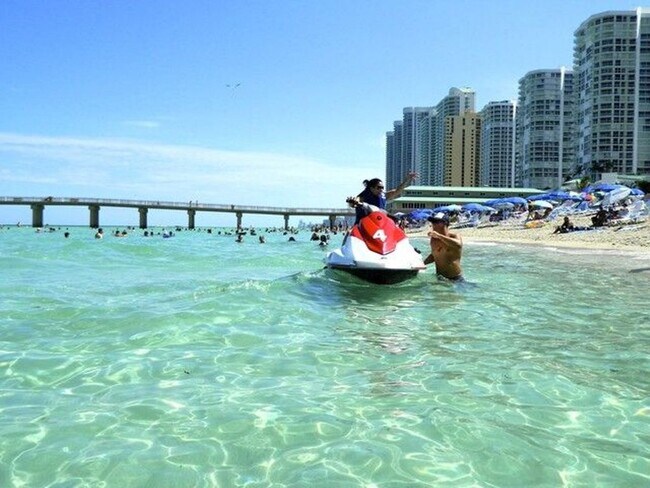 Photo - 16699 Collins Ave Unit 3201