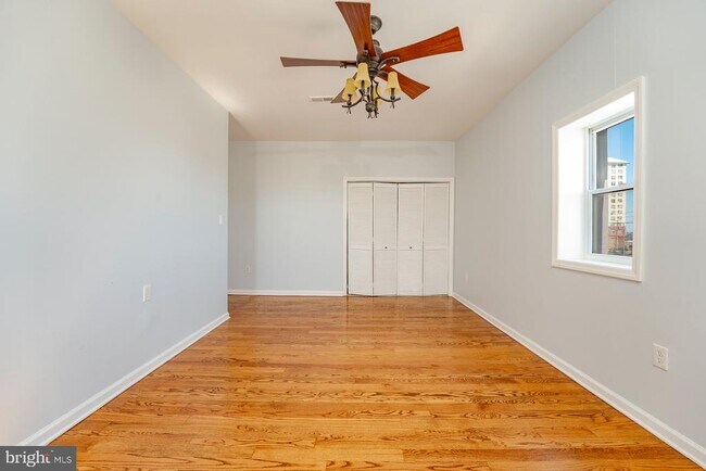 Photo - 222 S Rhode Island Ave Unidad 5