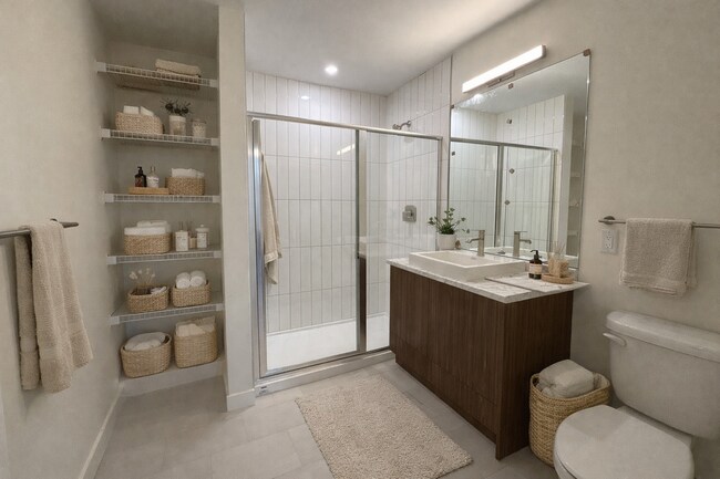 Photo - 5382-200 200 St