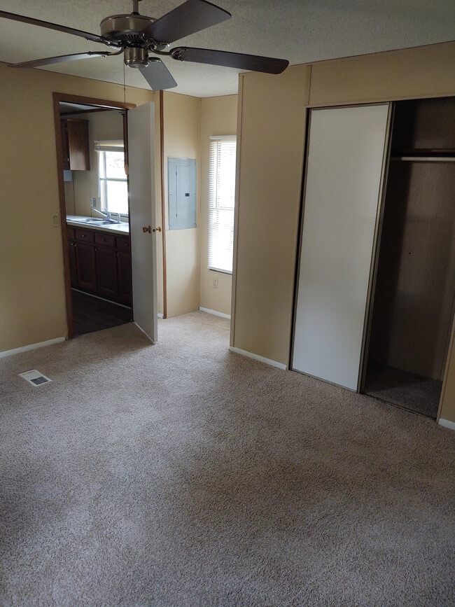 Photo - 2423 Asa Whitaker Wy