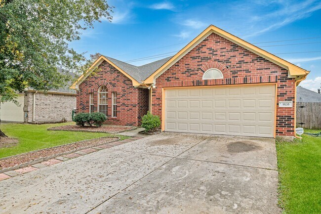 Photo - 9135 Reagan Meadow Ct