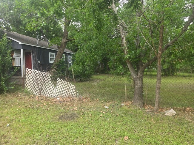 Photo - 3901 Windsor Ave