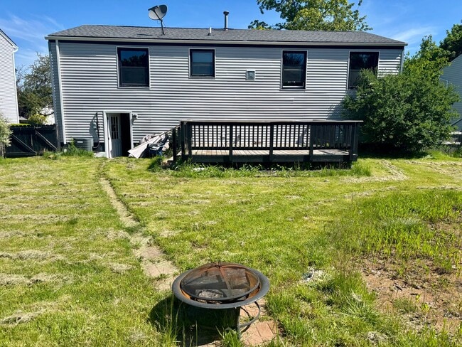 Photo - 6962 Northview Dr
