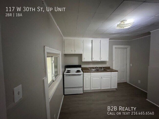 Photo - 117 W 30th St