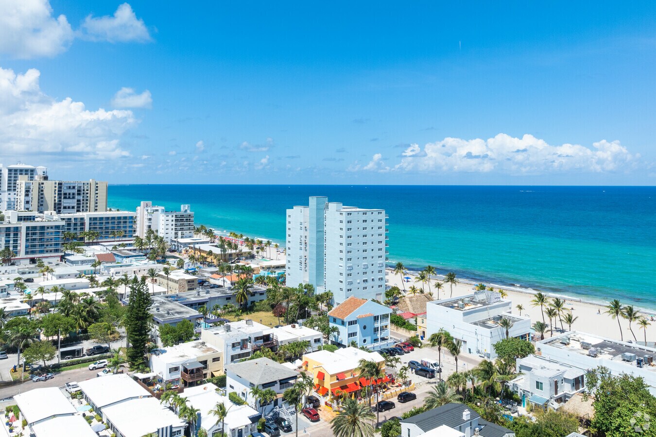 Context - Edgewater Beach Towers