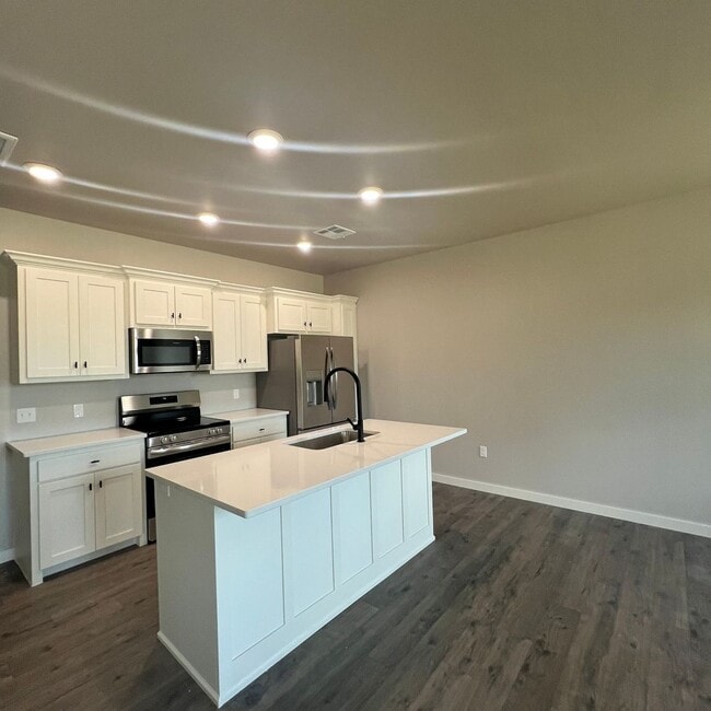 Photo - 818 Mill Run Unit 818