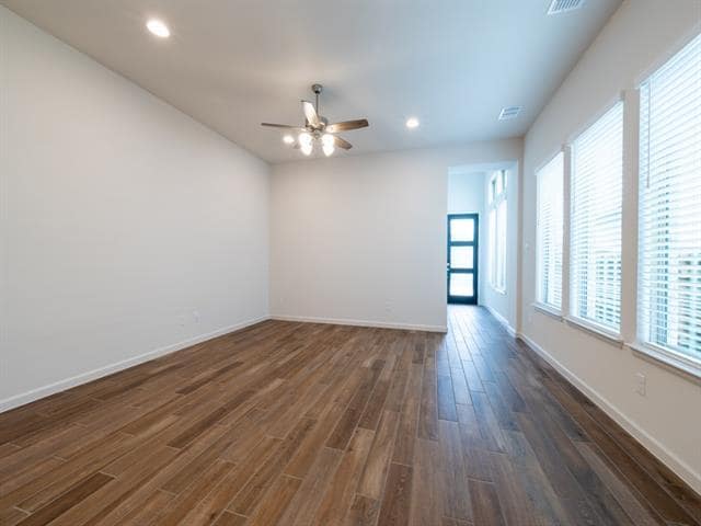 Photo - 9316 Paintbrush Dr