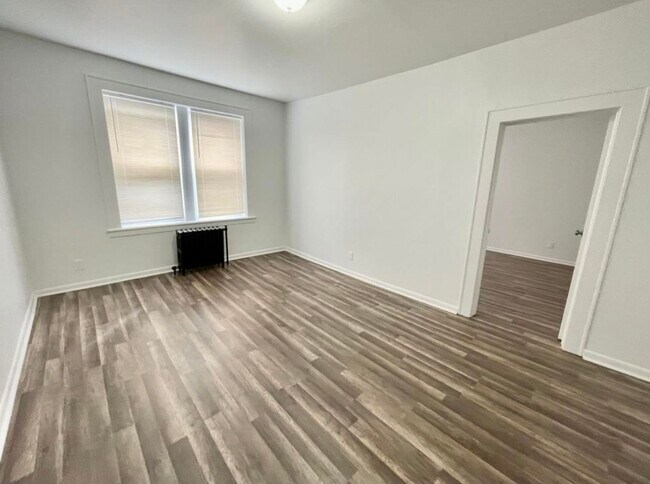 Photo - 115 Belgrove Dr Condo Unit 22