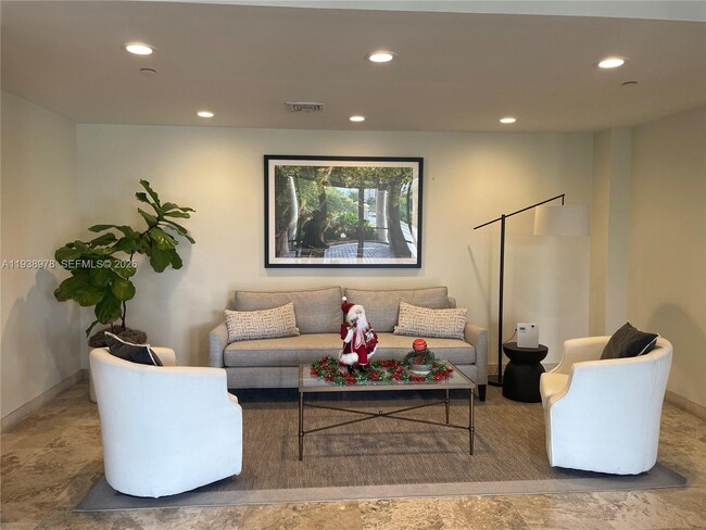 Photo - 2351 Douglas Rd Unit 809